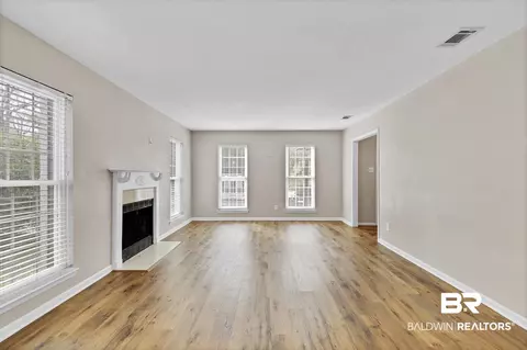 101 Avon Cir E, Daphne, AL 36526 photo 12