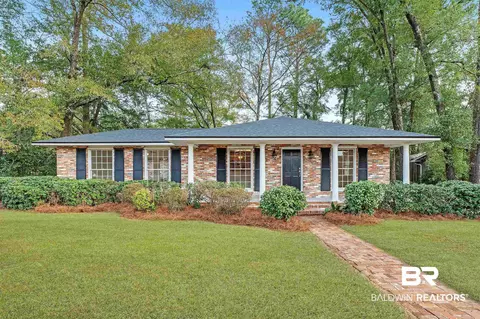 371 Francilla Cir, Fairhope, AL 36532
