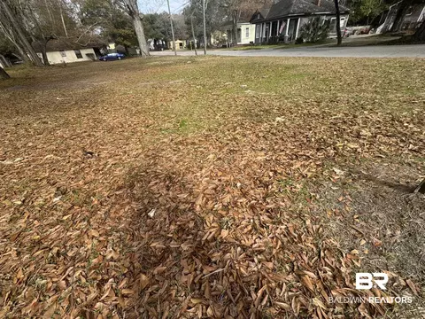 1400 Saint Stephens Ave, Mobile, AL 36603