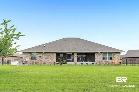 2033 Bourbon St, Foley, AL 36535 photo 12