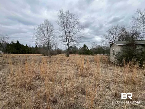4967 Kirkland Rd, Brewton, AL 36426