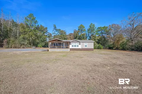 15080 Starlight Ave, Wilmer, AL 36587