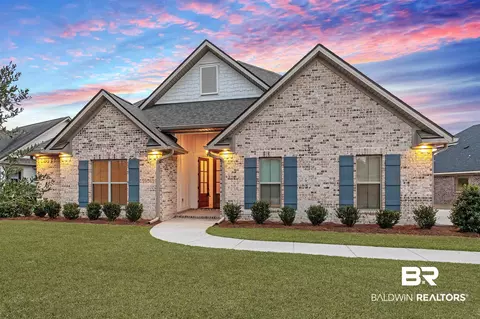 284 Fennec St, Fairhope, AL 36532