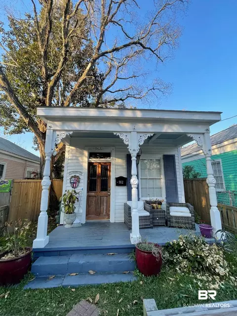 962 Savannah St, Mobile, AL 36604