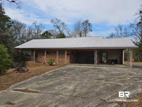 304 Sutherland Dr, Chickasaw, AL 36611 photo 1