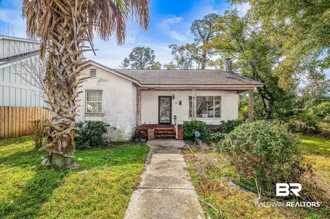 907 W Intendencia St, Pensacola, FL 32502