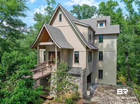 618 Pensacola Ave, Fairhope, AL 36532
