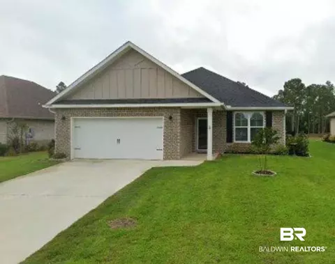 10064 Lakeview Dr, Foley, AL 36535