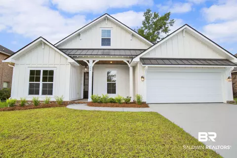 404 Scarlett Ave, Fairhope, AL 36532