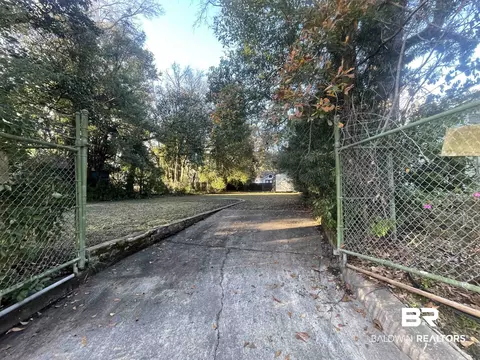 1410 Conti St, Mobile, AL 36604