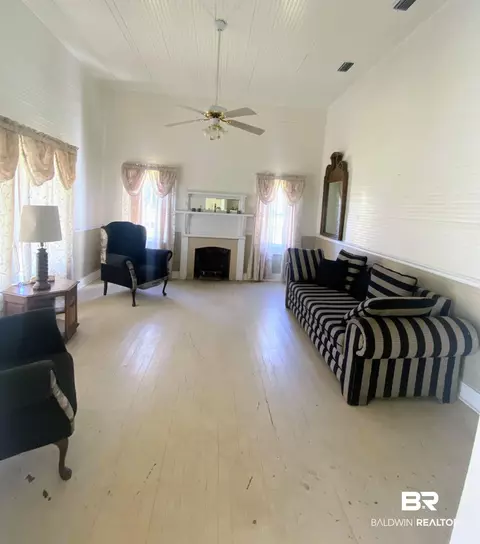 122 2nd Ave, Millry, AL 36558 photo 2