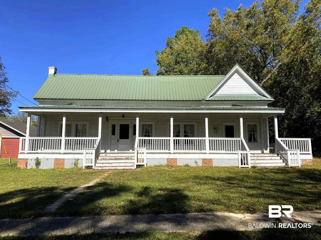 122 2nd Ave, Millry, AL 36558