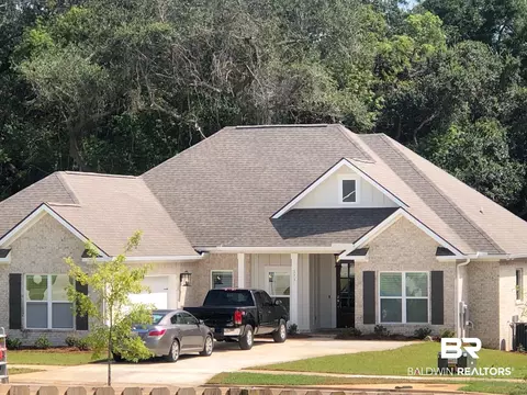 373 Garrison Blvd, Fairhope, AL 36532
