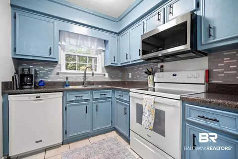 8270 Pinebough Ave, Mobile, AL 36695 photo 10