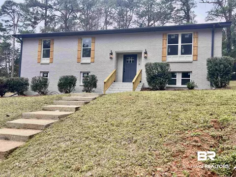 116 Sara Ave, Spanish Fort, AL 36527