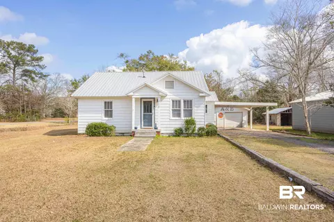 408 N Armstrong Ave, Bay Minette, AL 36507
