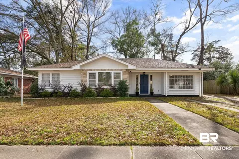 2769 N Chadwick Dr, Mobile, AL 36606 photo 1