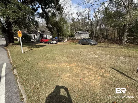 1362 Stephens Rd, Mobile, AL 36603