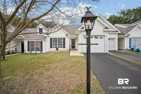 628 Spring Lake Ct, Mobile, AL 36695 photo 1