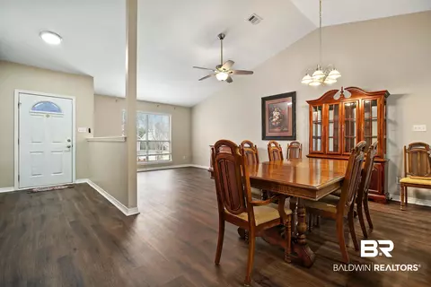 628 Spring Lake Ct, Mobile, AL 36695 photo 4