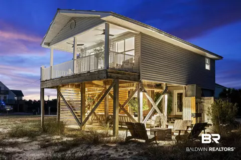 486 E Bernard Ct, Gulf Shores, AL 36542
