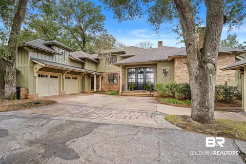 17861 Section St, Fairhope, AL 36532