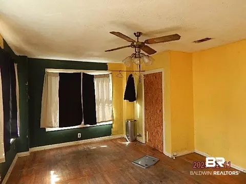 559 Williams St, Mobile, AL 36606 photo 4