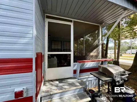 678 Escambia Loop, Lillian, AL 36549 photo 5