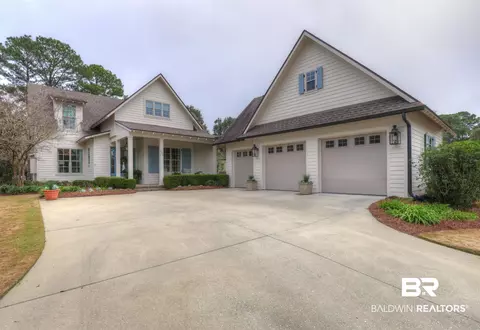 134 Mulberry Ln, Fairhope, AL 36532