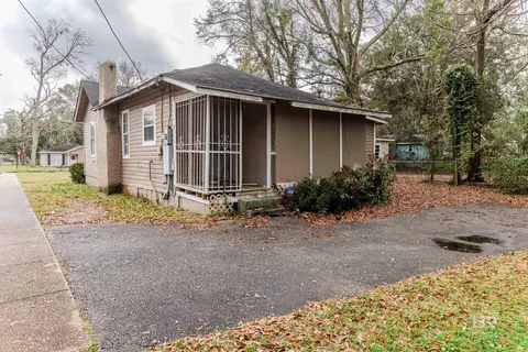 600 Mohawk St, Mobile, AL 36606 photo 4