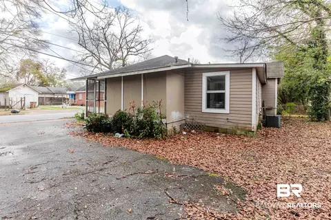 600 Mohawk St, Mobile, AL 36606 photo 5