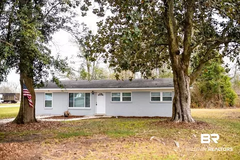301 Tatom Ave, Atmore, AL 36502