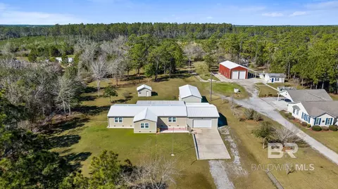 10647 Route Rd, Lillian, AL 36549