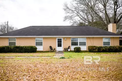797 Woods Rd, Atmore, AL 36502