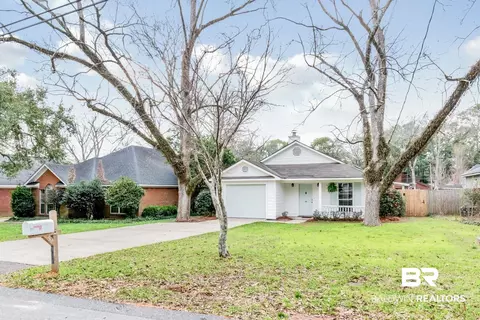 902 Wildwood Ave, Mobile, AL 36609