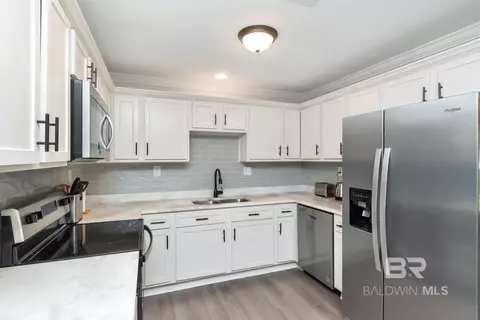 1304 Barker Dr, Mobile, AL 36608 photo 4