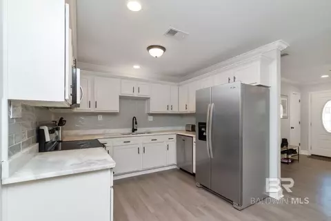 1304 Barker Dr, Mobile, AL 36608 photo 6