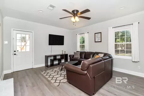 1304 Barker Dr, Mobile, AL 36608 photo 12