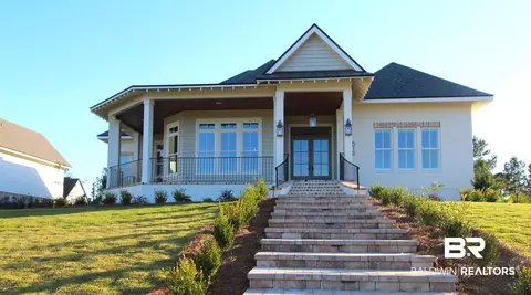 513 Gallimore Ln, Fairhope, AL 36532