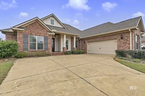 264 Garrison Blvd, Fairhope, AL 36532