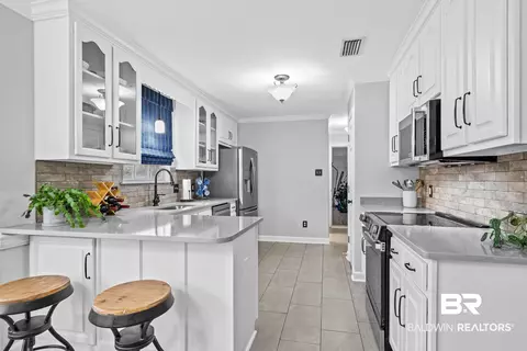 1054 E Wakefield Dr, Mobile, AL 36695 photo 10