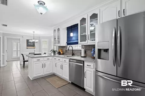 1054 E Wakefield Dr, Mobile, AL 36695 photo 12