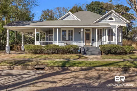 120 Espejo St, Mobile, AL 36604