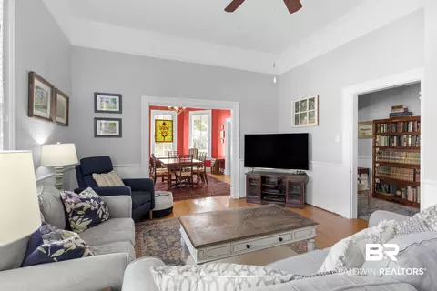 120 Espejo St, Mobile, AL 36604 photo 8