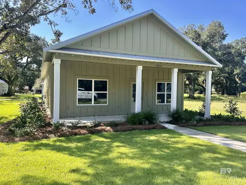 14682 Camelia St, Magnolia Springs, AL 36555