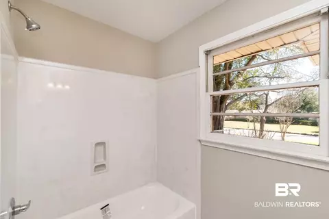 4302 E Shan Dr, Mobile, AL 36693 photo 19
