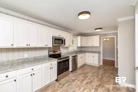 4302 E Shan Dr, Mobile, AL 36693 photo 10