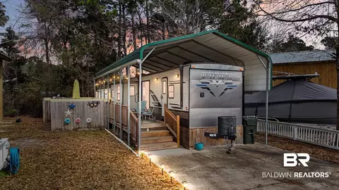 198 Defuniak Loop, Lillian, AL 36549