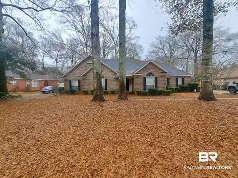 3755 Arlington Oaks Dr, Mobile, AL 36695