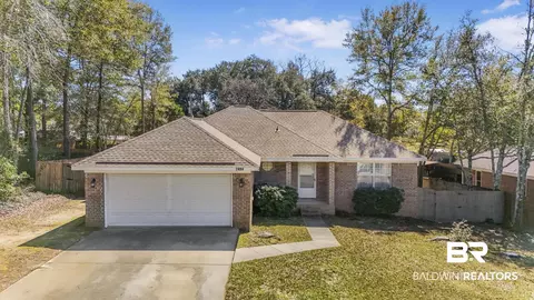 7494 Elizabeth Dr, Daphne, AL 36526